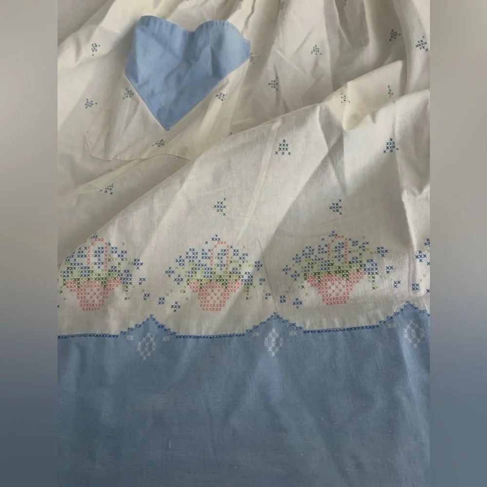 Vintage Half Apron Blue And White Floral Teapot Print Pocket Cottagecore 50s 60s